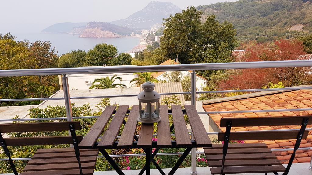 In Villa Guesthouse Sutomore Exteriör bild